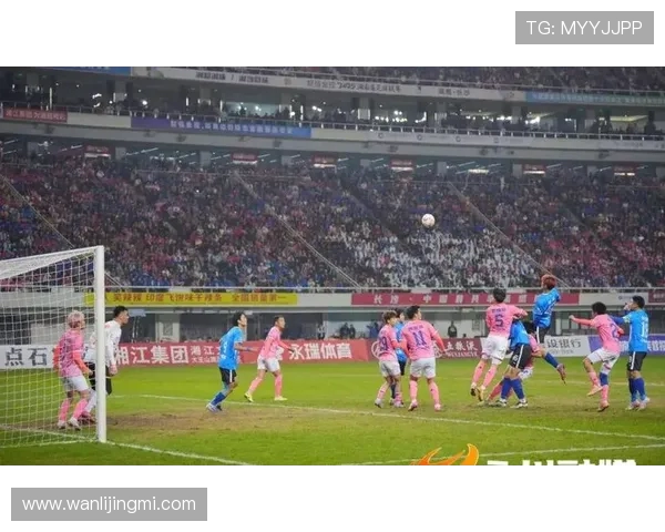 韦世豪带领球队奋勇拼搏展现中国足球新风貌与激情力量